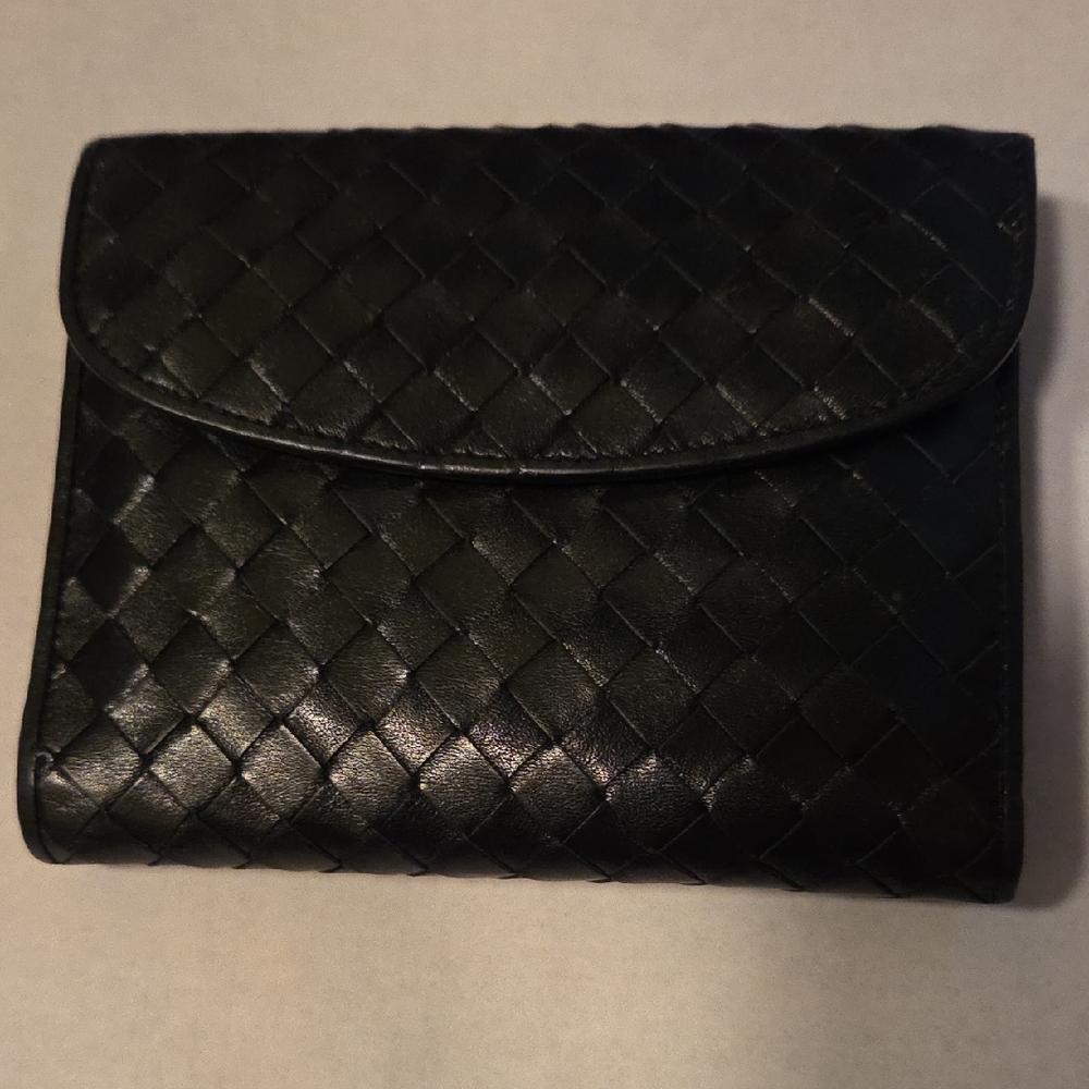 Edward Harvey Elegant Black Woven Cowhide Leather Clutch